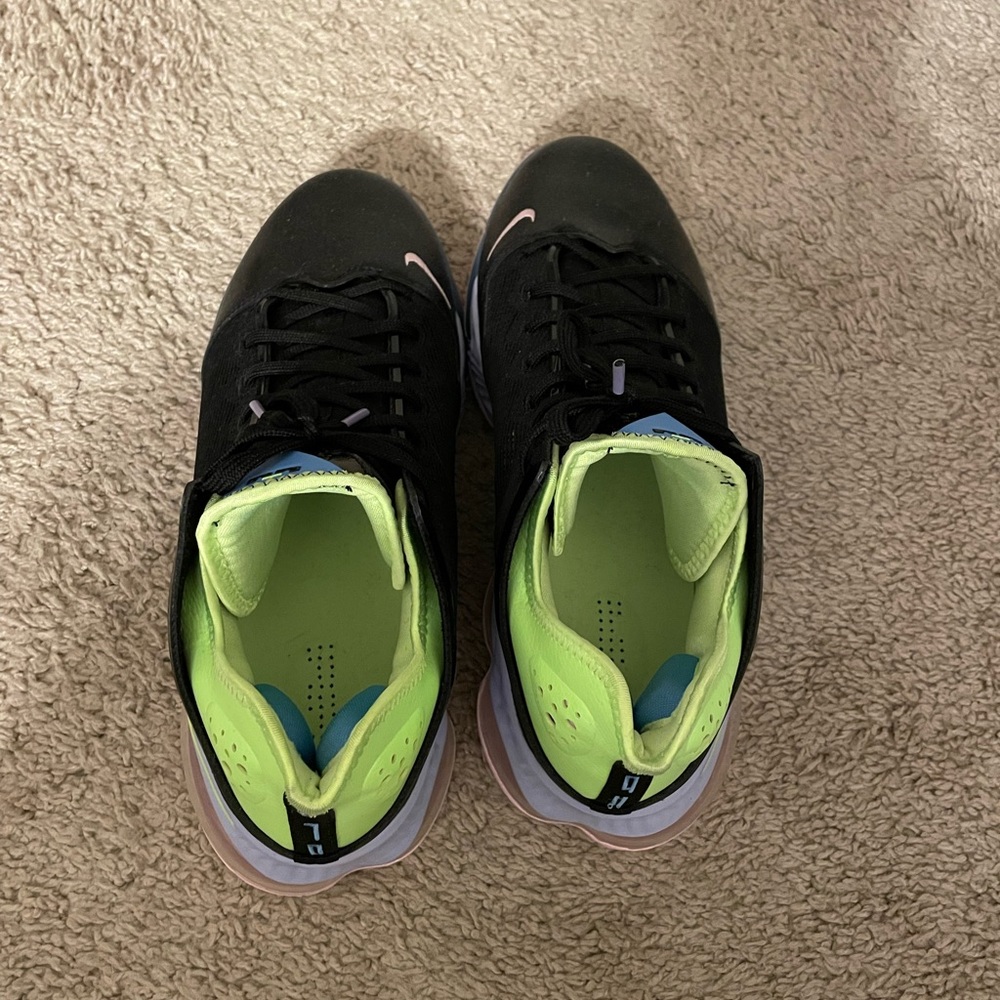 Size 12 LeBron Basketball Shoes